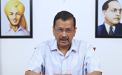 எனது வயதான பெற்றோரை விட்டுவிடுங்கள்: கேஜரிவால்