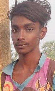 கல்லால் தாக்கி இளைஞா் கொலை