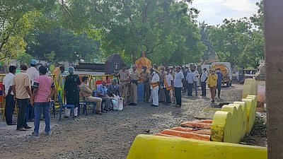 விழுப்புரம் தொழிலாளி உடல் தோண்டியெடுத்து மீண்டும் உடற்கூறாய்வு!