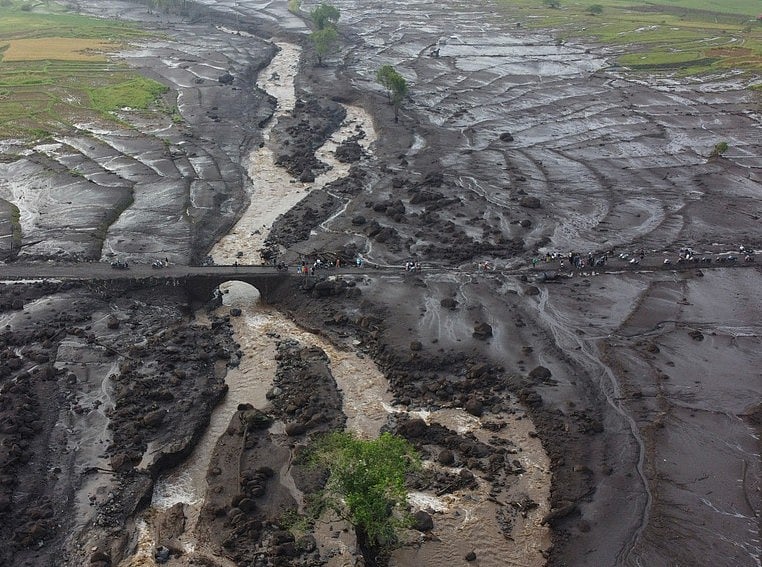வெள்ளத்தால் பாதிக்கப்பட்டுள்ள டனா டட்டார்