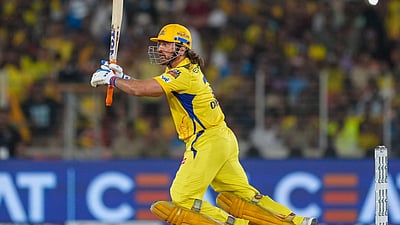 தோனியின் அதிரடியால் நெட் ரன் ரேட்டில் தப்பித்த சிஎஸ்கே! 