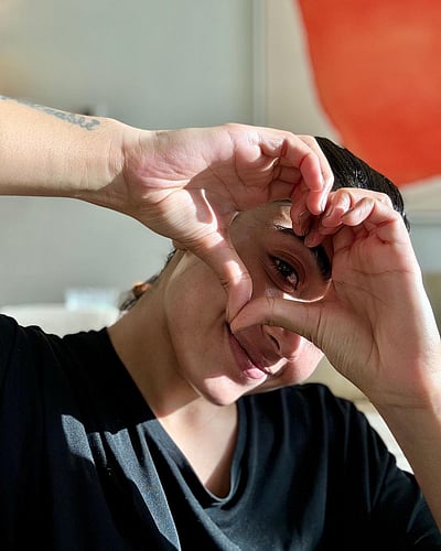 ராஷ்மிகாவின் இதயங்கள்..!