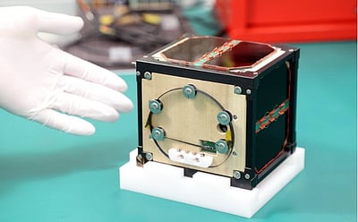 உலகின் முதல் மர செயற்கைக்கோள் - ஜப்பான் சாதனை!