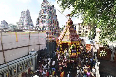 வடபழனி முருகன் கோயிலில்   தேரோட்டம்!