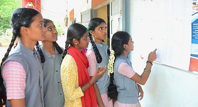 10-ஆம் வகுப்புத் தோ்வு:
சிவகங்கை மாவட்டத்தில் 
97.02 சதவீத மாணவா்கள் தோ்ச்சி