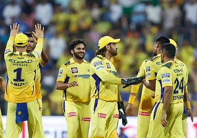 இலங்கை பிரீமியர் லீக்கில் அதிக விலைக்கு ஏலத்தில் எடுக்கப்பட்ட சிஎஸ்கே வீரர்!