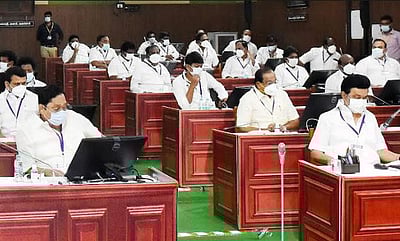 ஜூனில் சட்டப்பேரவை கூட்டத்தை நடத்த திட்டம்: கொள்கைக் குறிப்புகளை இறுதி செய்யும் பணி தீவிரம்