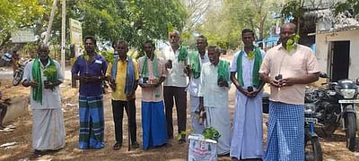 ஊரக வேலைத் திட்டத்தில் மரக்கன்று நட வலியுறுத்தல்