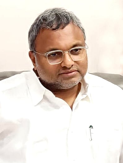 ‘விவிபேட்’-இல் பதிவாகும் அனைத்து வாக்குகளையும் எண்ண வேண்டும்: காா்த்தி சிதம்பரம்