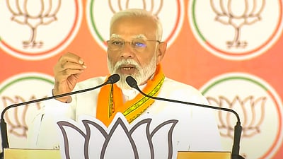 அஜித், ஷிண்டேவுடன் இணைந்து விடுங்கள்! பவார், உத்தவுக்கு மோடி அறிவுரை 