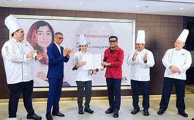 சமையல் கலைஞரானார் ஏ.ஆர்.ரஹ்மான் மகள்!