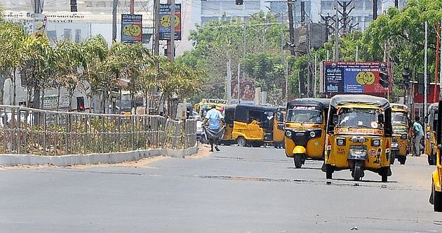 தமிழகத்தில் மே 3 வரை வெப்ப அலை தொடரும்!