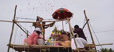 கட்கபுரீஸ்வரா் கோயில் கும்பாபிஷேகம்