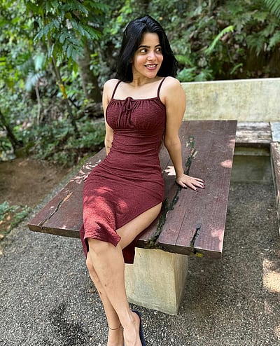 இலங்கையில் திவ்ய பாரதி!