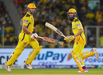 சென்னை அதிரடி வீண்: குஜராத் வெற்றி