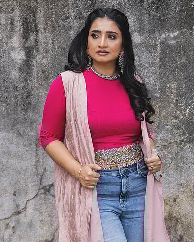 பாண்டியன் ஸ்டோர்ஸ் தனம் அண்ணியா இது!