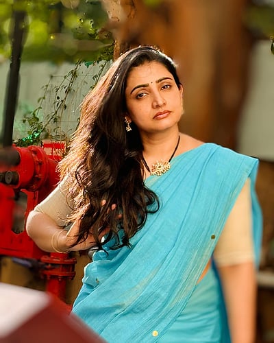 நீங்களாகவே இருக்க தயங்காதீர்கள்... சுஜிதா