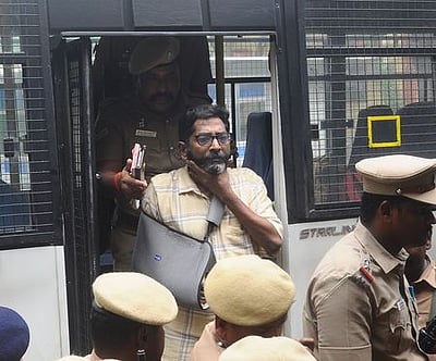 சவுக்கு சங்கருக்கு எதிராக பதியப்பட்ட வழக்குகள்: விளக்கமளிக்க காவல் துறைக்கு அவகாசம்