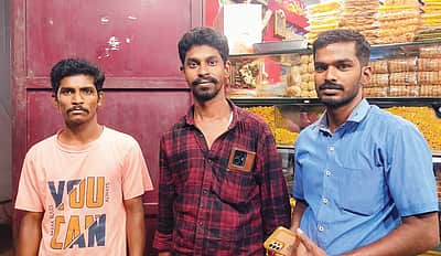 மனதில் உறுதி வேண்டும்...