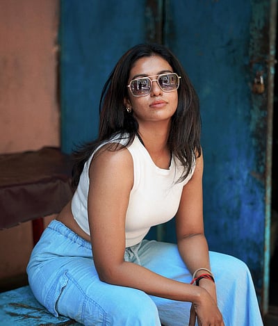 ரோஷினி ஹரிப்ரியன் போட்டோஷூட்