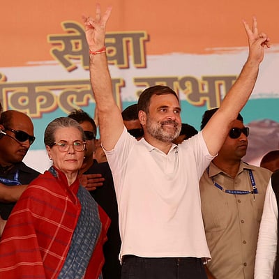 ரே பரேலி பிரசாரத்தில் காந்திகள்!