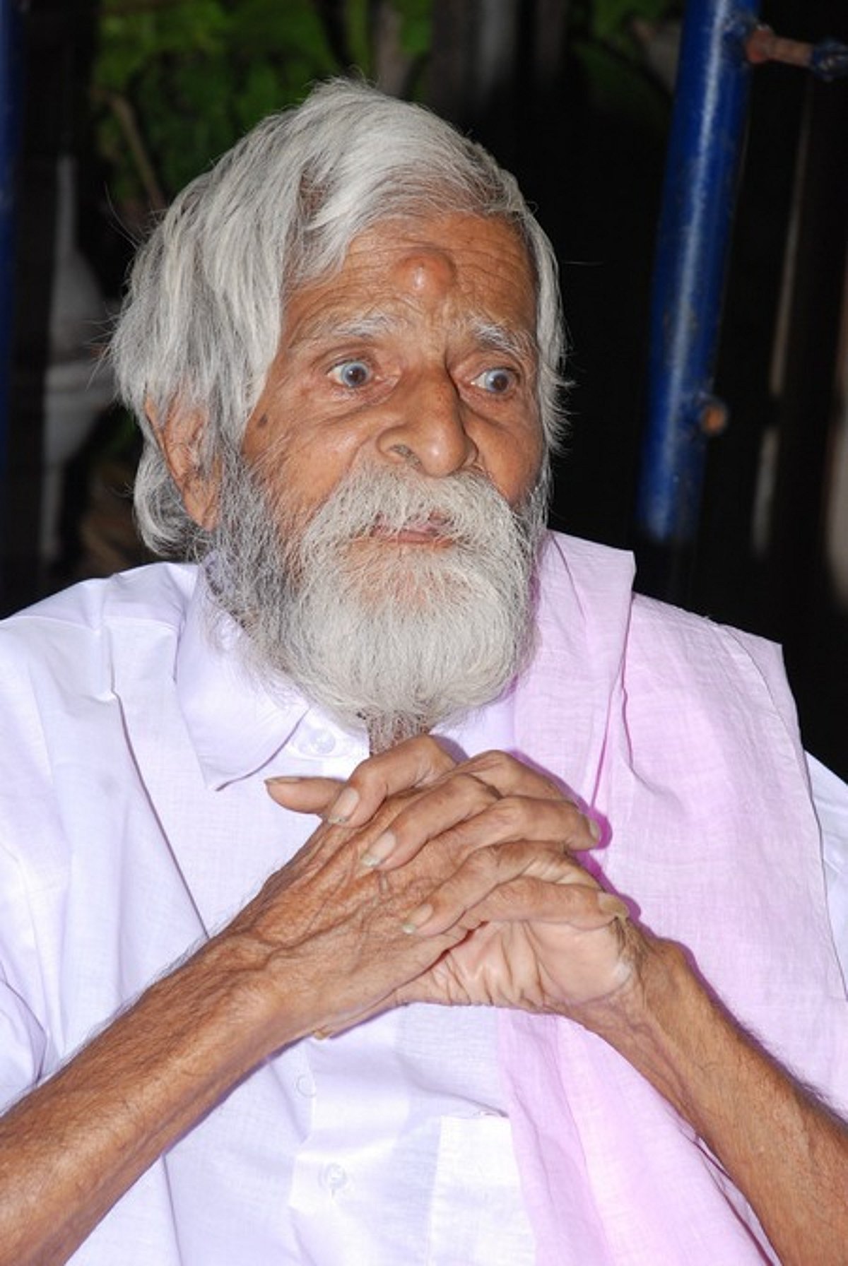 தனித்துவம் மிக்க அரசியல் ஆளுமை