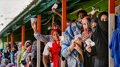 3 மணி நிலவரப்படி 49.2% வாக்குகள் பதிவு!