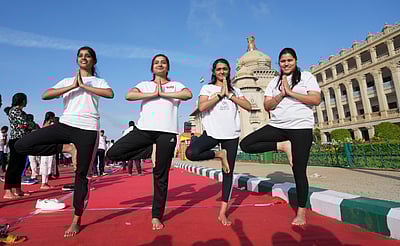 சர்வதேச யோகா தினம் 2024 அனுசரிப்பு - புகைப்படங்கள்