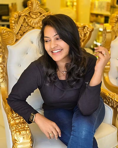 என்ன ஆச்சு, ரச்சிதாவுக்கு? கலக்குகிறார்!