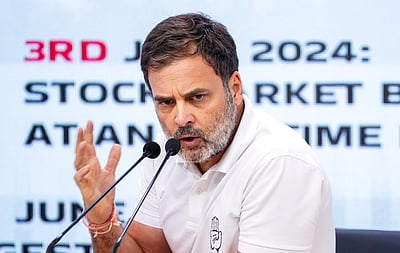 நீட் தேர்வு முறைகேடு; நாடாளுமன்றத்தில் குரல் எழுப்புவேன்- ராகுல் காந்தி