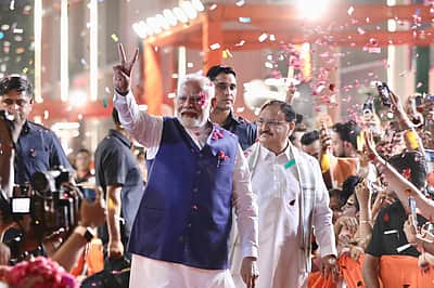 பிரதமர் பதவியேற்பு விழாவிற்கு ஆசிவழங்க அழைக்கப்படும் திருநங்கைகள் !
