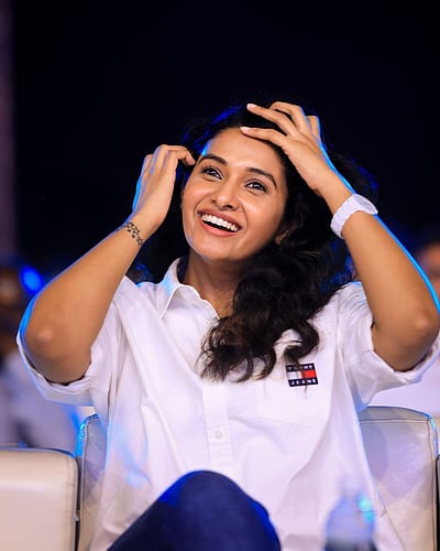 பிரியமானவளே... பிரியா பவானி சங்கர் - புகைப்படங்கள்