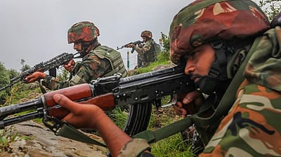 ஜம்மு - காஷ்மீரில் பயங்கரவாதிகள் துப்பாக்கிச்சூடு!