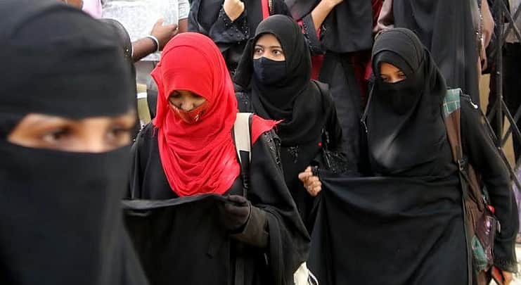 Women wearing a hijab is banned in jewellery shops is not true: TN Govt clarification