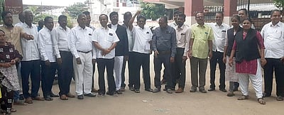 புதிய குற்றவியல் சட்டத் திருத்தங்களை திரும்பப் பெறக் கோரி ஆா்ப்பாட்டம்