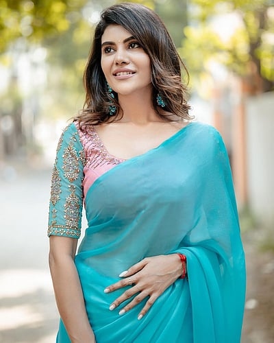 அவளுக்கென்ன.. நிவிஷா!