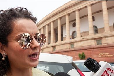 கங்கனாவின் வெற்றிக்கு எதிராக வழக்கு.. பதிலளிக்க நீதிமன்றம் நோட்டீஸ்!