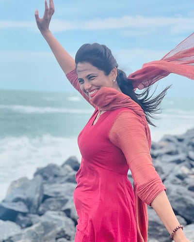 அலைகள் என்றாலே ஆனந்தம்!