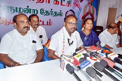 ‘கள்ளச்சாராயத்தைத் தொடா்ந்து
கஞ்சா நடமாட்டம் தமிழகத்தில் அதிகரிப்பு’