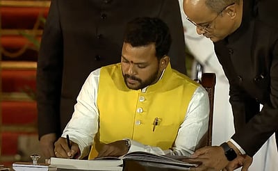 அமைச்சரானார் தெலுங்கு தேசம் கட்சியின் ராம்மோகன் நாயுடு!