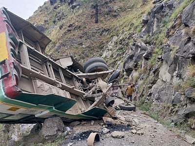 ஹிமாசலில் பேருந்து விபத்து: முதல்வர், ஆளுநர் இரங்கல்!