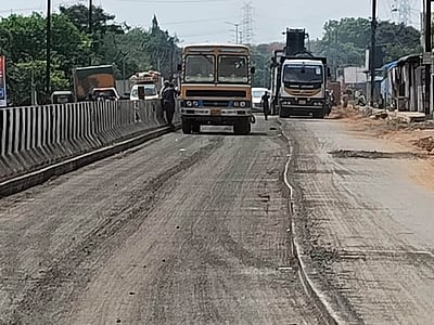 திருவள்ளூா் அருகே ரூ.1,200 கோடியில் பல்முனைய 
சரக்கு போக்குவரத்து பூங்கா அமைக்கும் பணி மும்முரம்