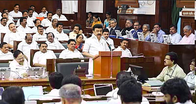 பாலியல் குற்றவாளிகளுக்கு மரண தண்டனை: சட்டத் திருத்த மசோதாக்கள் பேரவையில் தாக்கல்