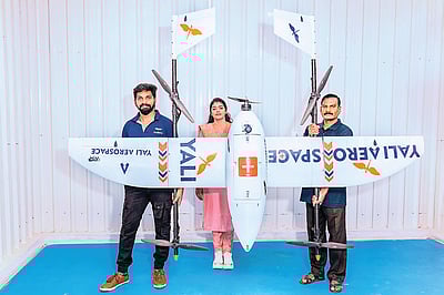 ட்ரோனில் மருந்துப் பொருள்கள்...