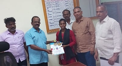 ஆசியப் போட்டியில் பங்கேற்கும்
முன்னாள் மாணவிக்குப் பாராட்டு