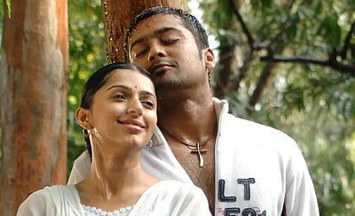 சில்லுனு ஒரு காதல் - 2! கதாநாயகன் இவரா?