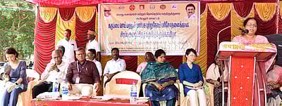 புற்றுநோய் பரிசோதனை செய்துகொள்ள
பெண்கள் முன்வர வேண்டும்:
அரியலூா் ஆட்சியா் அறிவுறுத்தல்