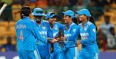 தென்னாப்பிரிக்காவை 143 ரன்கள் வித்தியாசத்தில் வீழ்த்தி இந்தியா அபார வெற்றி!