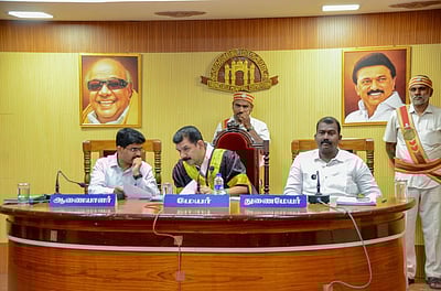 நெல்லை மாநகராட்சி கூட்டம் ஒத்திவைப்பு