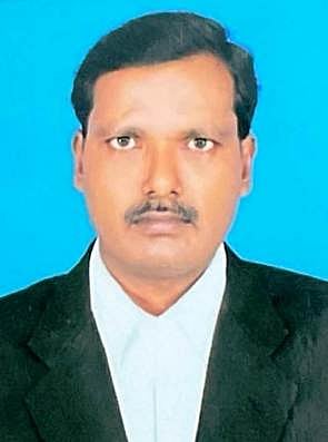 லாரி - பைக் மோதல்: 
வழக்குரைஞா் உயிரிழப்பு